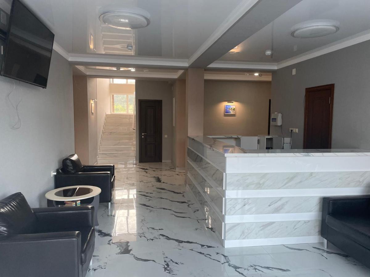 Бугенвиллея Lidzava Exteriör bild